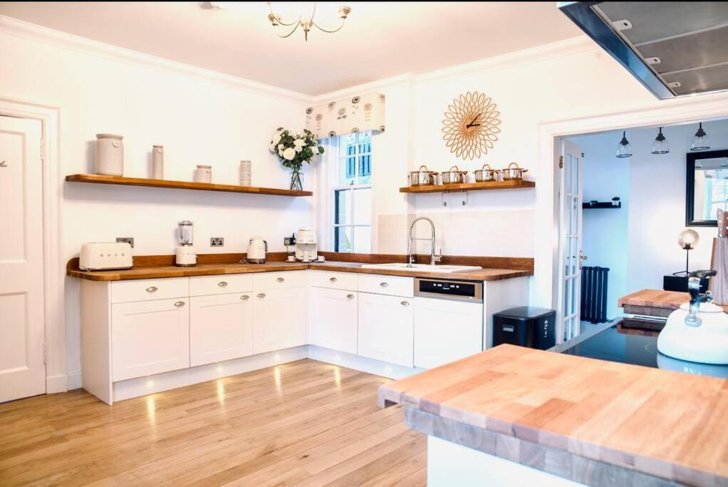 Gleddoch Coach House Villa แลงแบงค์ ภายนอก รูปภาพ