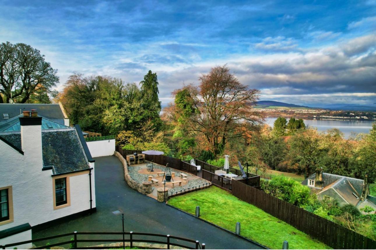 Gleddoch Coach House Villa แลงแบงค์ ภายนอก รูปภาพ